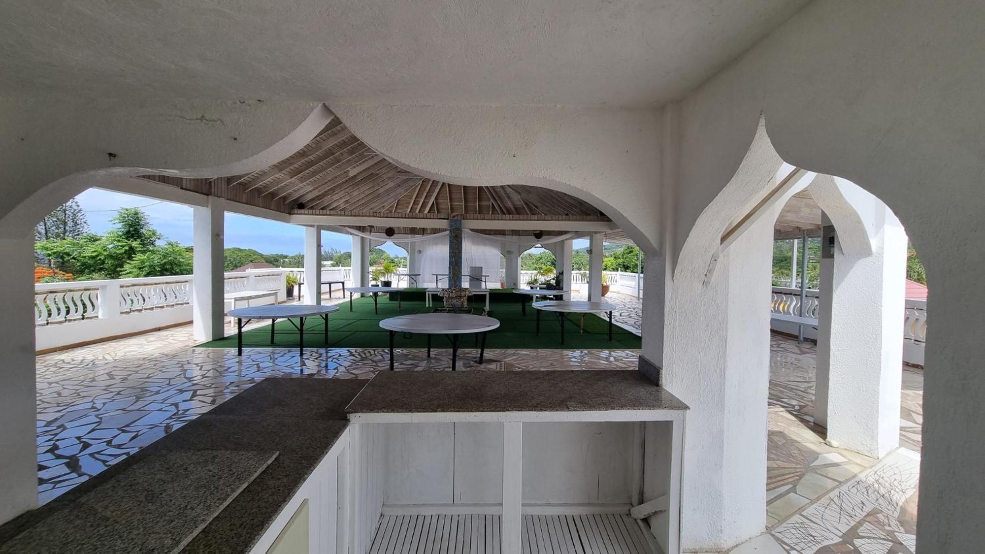 Little Savoy Guest House New ランアウェイ・ベイ エクステリア 写真